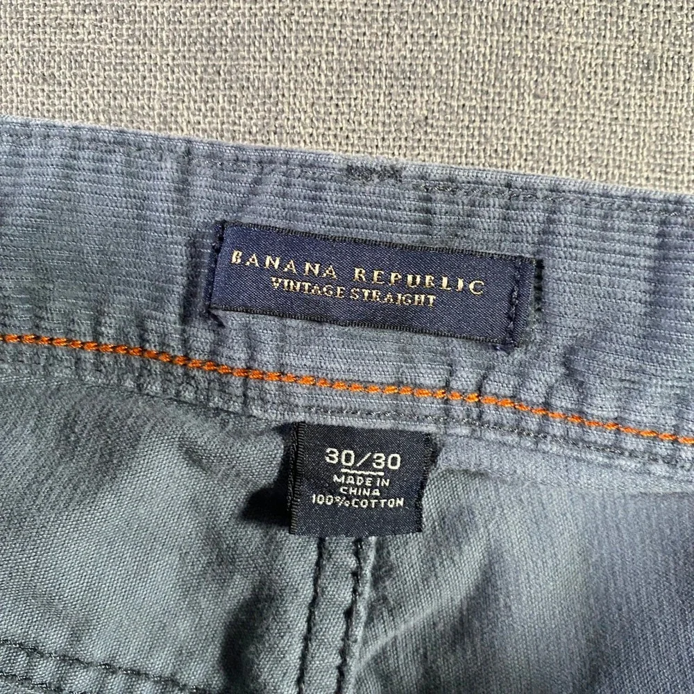 Banana Republic Vintage Straight Corduroy Pant Men 30x30 (Fit 30x27) Gray Cotton
